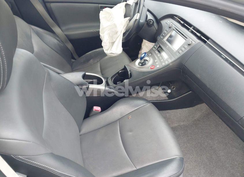 Photo 5 of 2012 Toyota Prius FOUR (VIN JTDKN3DU3C5467882)