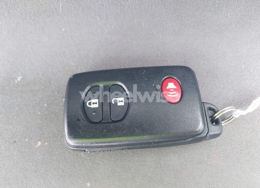 Photo 11 of 2012 Toyota Prius TWO (VIN JTDKN3DU3C5506860)