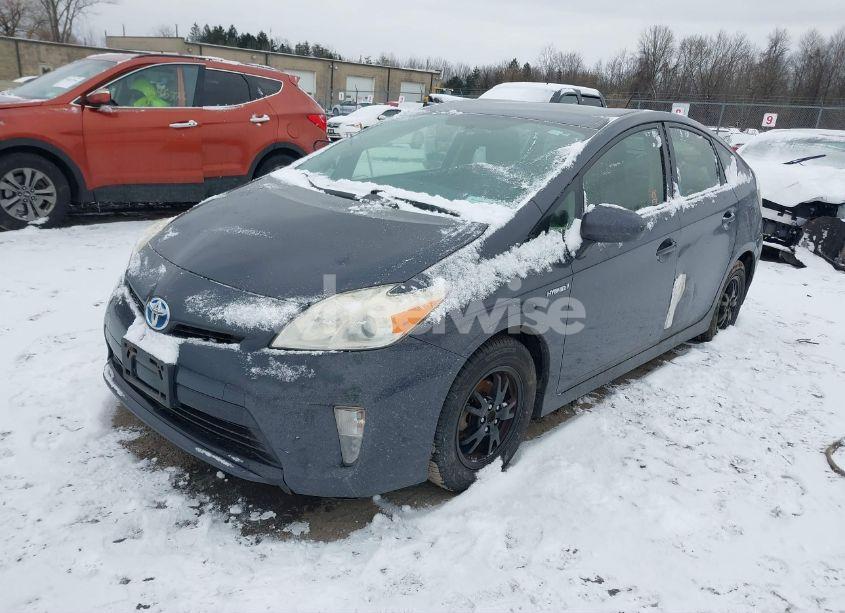 Photo 2 of 2012 Toyota Prius TWO (VIN JTDKN3DU3C5506860)