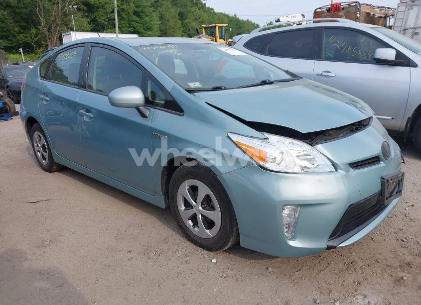 2013 Toyota Prius THREE (VIN JTDKN3DU3D1631270) main photo