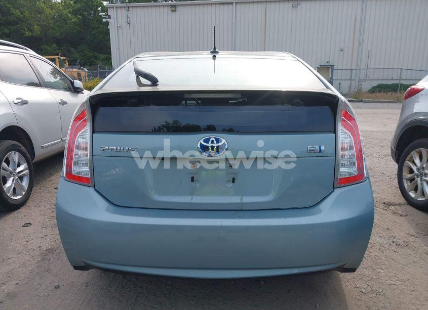 Photo 16 of 2013 Toyota Prius THREE (VIN JTDKN3DU3D1631270)