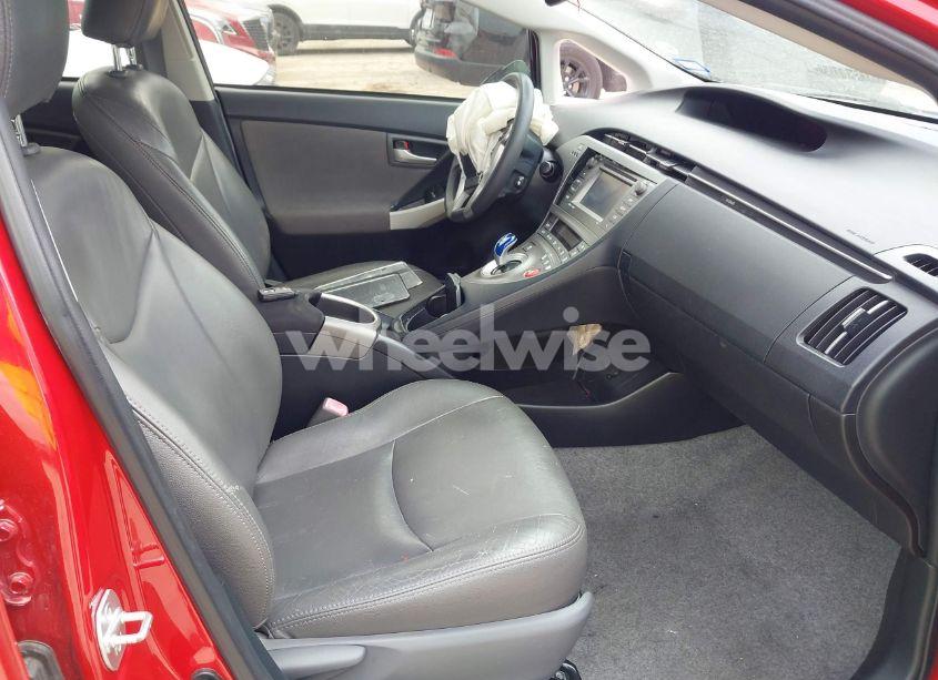 Photo 5 of 2013 Toyota Prius THREE (VIN JTDKN3DU3D5686469)