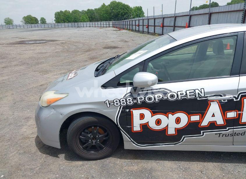 Photo 17 of 2013 Toyota Prius TWO (VIN JTDKN3DU3D5704663)