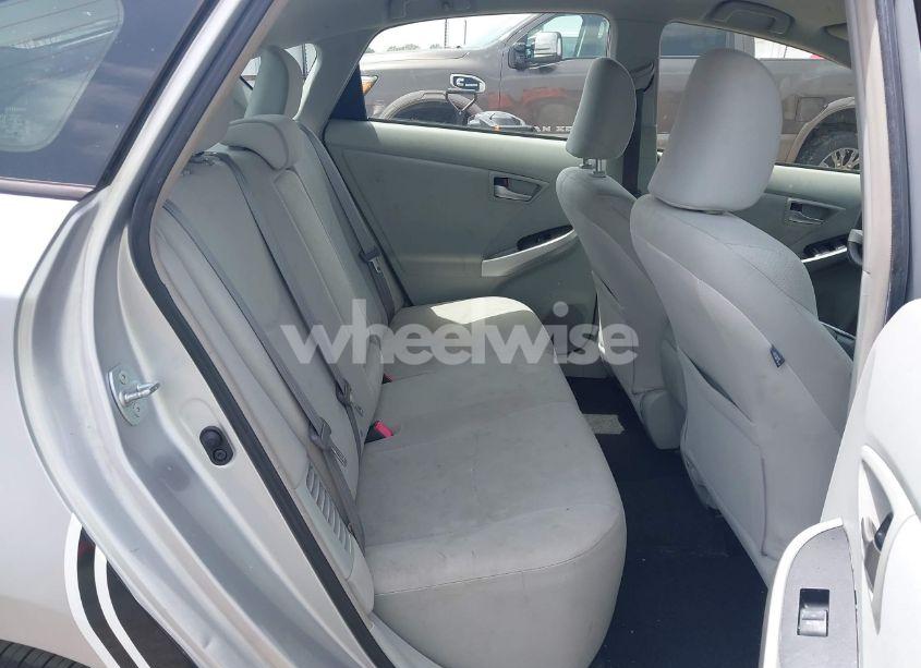 Photo 8 of 2013 Toyota Prius TWO (VIN JTDKN3DU3D5704663)