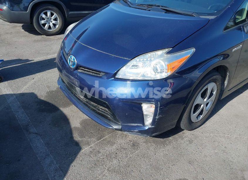 Photo 6 of 2014 Toyota Prius TWO (VIN JTDKN3DU3E0369368)