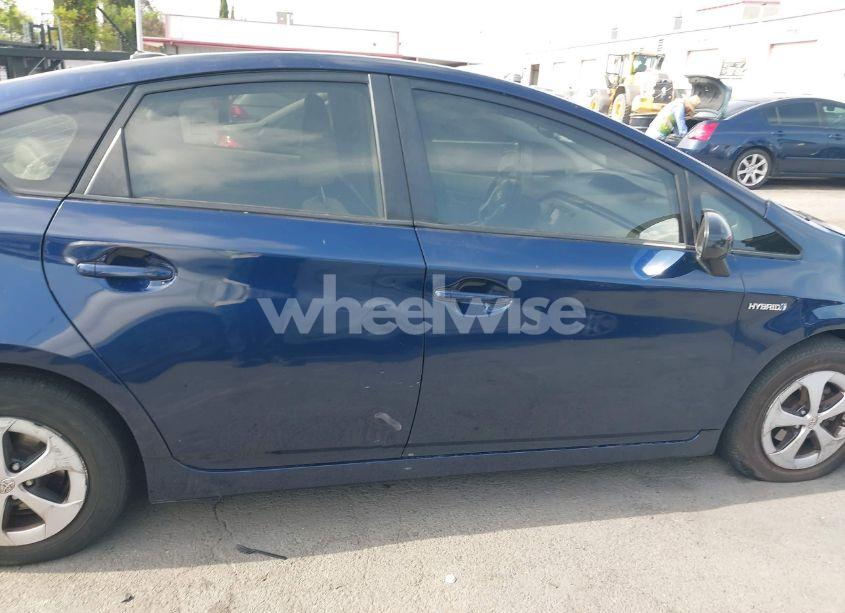 Photo 14 of 2014 Toyota Prius (VIN JTDKN3DU3E0373310)