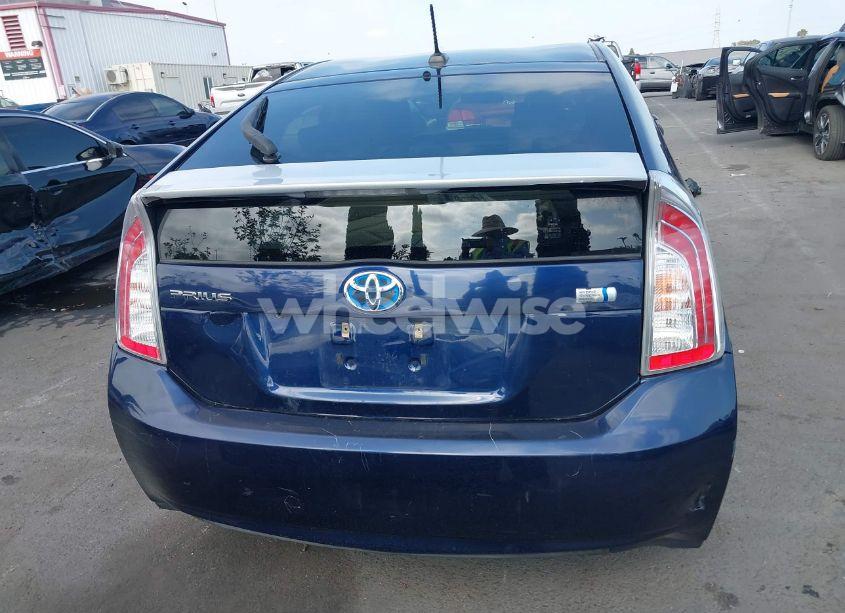 Photo 17 of 2014 Toyota Prius (VIN JTDKN3DU3E0373310)