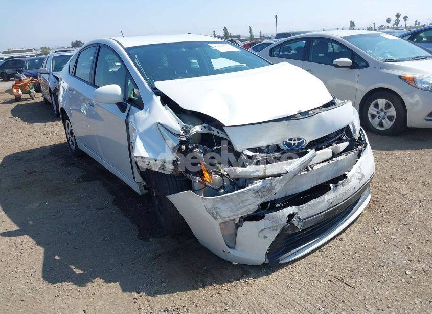 2014 Toyota Prius THREE (VIN JTDKN3DU3E0387529) main photo