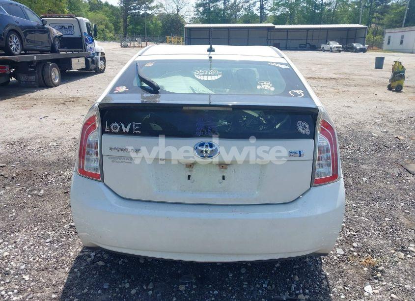 Photo 17 of 2014 Toyota Prius THREE (VIN JTDKN3DU3E1757260)