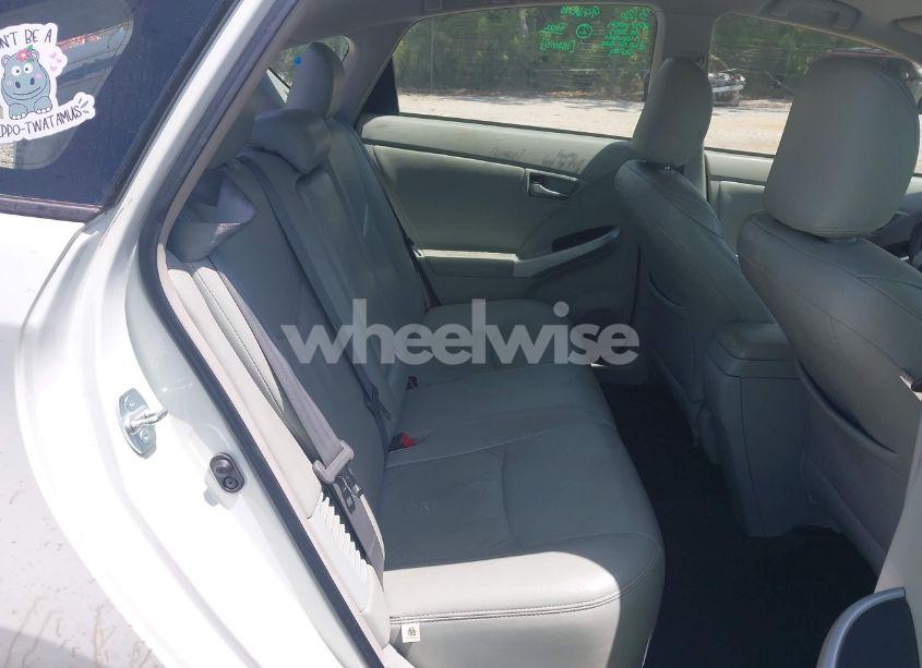 Photo 8 of 2014 Toyota Prius THREE (VIN JTDKN3DU3E1757260)