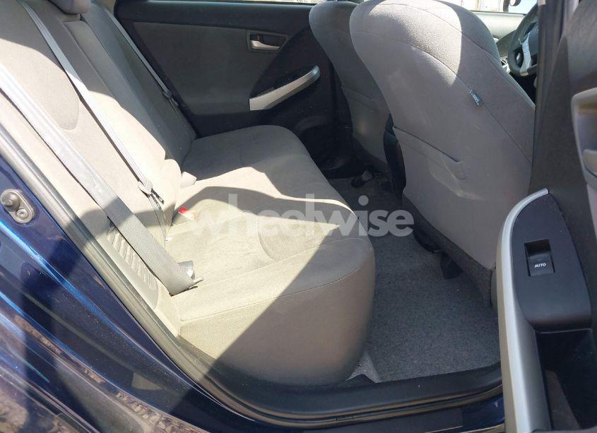 Photo 8 of 2015 Toyota Prius THREE (VIN JTDKN3DU3F0421406)