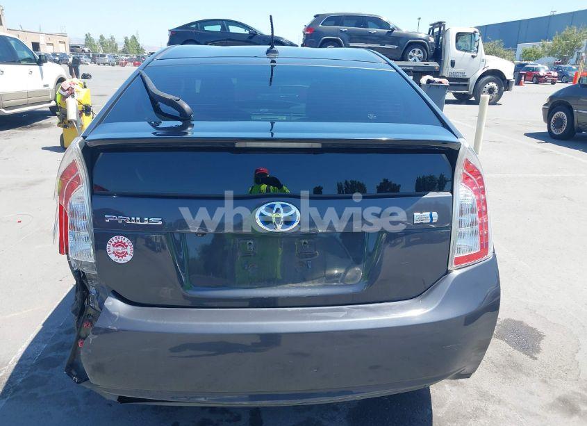 Photo 17 of 2015 Toyota Prius THREE (VIN JTDKN3DU3F0446208)