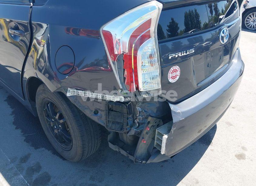 Photo 6 of 2015 Toyota Prius THREE (VIN JTDKN3DU3F0446208)