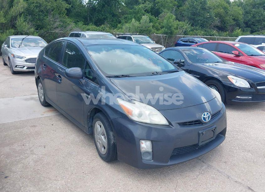 2010 Toyota Prius II (VIN JTDKN3DU4A0067887) main photo