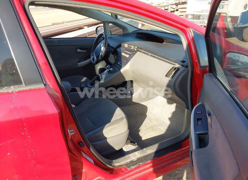 Photo 5 of 2010 Toyota Prius II (VIN JTDKN3DU4A0097116)