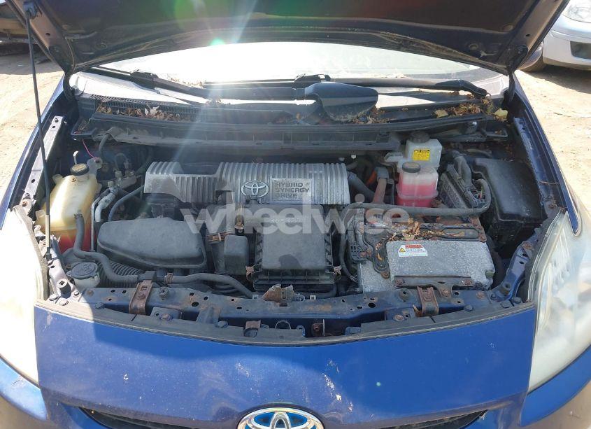 Photo 10 of 2010 Toyota Prius IV (VIN JTDKN3DU4A0126565)