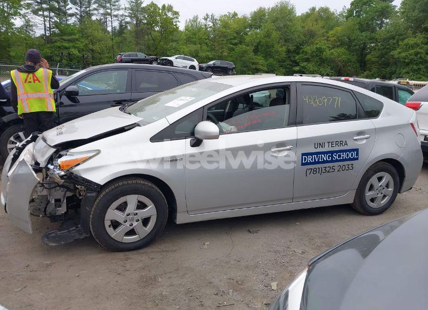 Photo 14 of 2010 Toyota Prius II (VIN JTDKN3DU4A0149991)