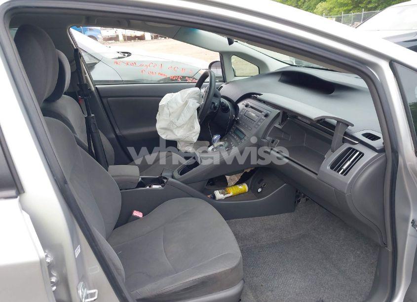 Photo 5 of 2010 Toyota Prius II (VIN JTDKN3DU4A0149991)