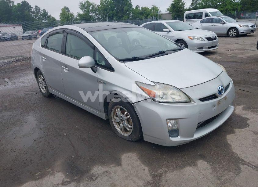 2010 Toyota Prius IV (VIN JTDKN3DU4A0174731) main photo