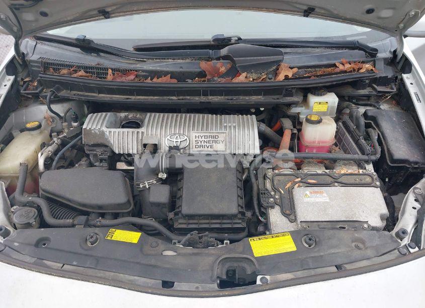 Photo 10 of 2010 Toyota Prius IV (VIN JTDKN3DU4A0174731)