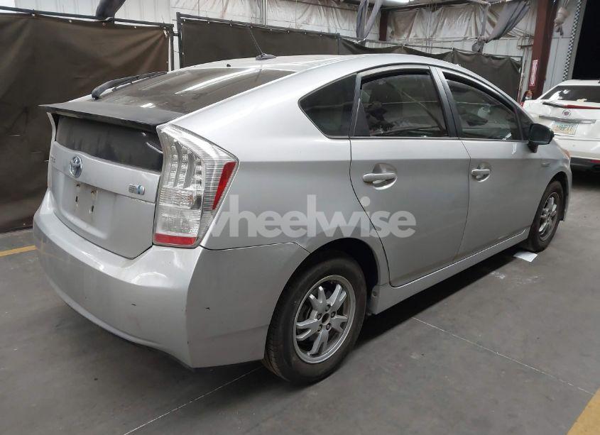Photo 4 of 2010 Toyota Prius II (VIN JTDKN3DU4A0244468)