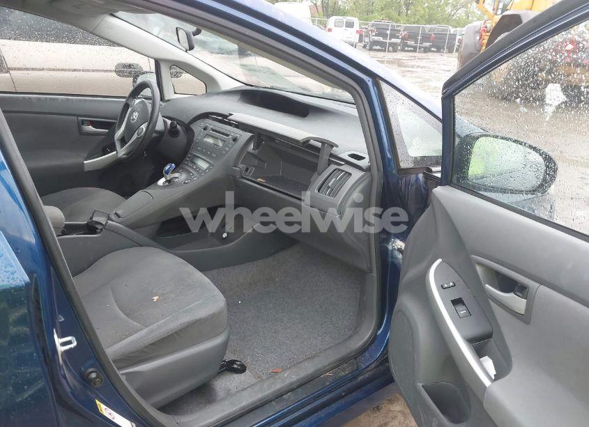 Photo 5 of 2010 Toyota Prius I/II/III/IV/V (VIN JTDKN3DU4A1008154)