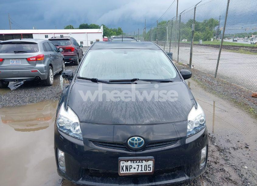 Photo 11 of 2011 Toyota Prius FIVE (VIN JTDKN3DU4B0268240)