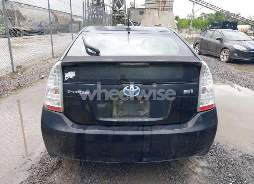 Photo 15 of 2011 Toyota Prius FIVE (VIN JTDKN3DU4B0268240)