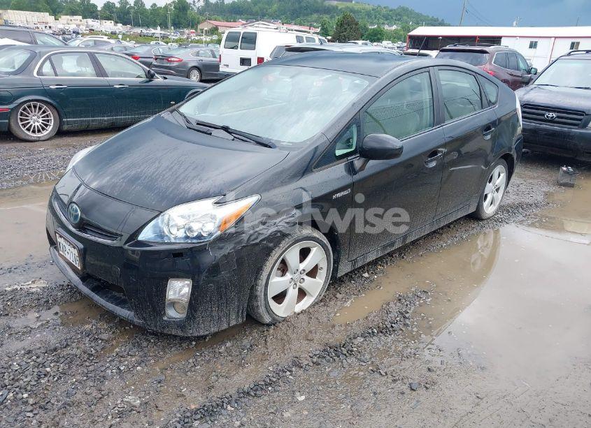 Photo 2 of 2011 Toyota Prius FIVE (VIN JTDKN3DU4B0268240)