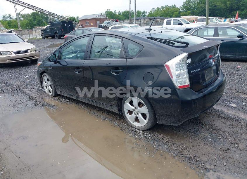 Photo 3 of 2011 Toyota Prius FIVE (VIN JTDKN3DU4B0268240)