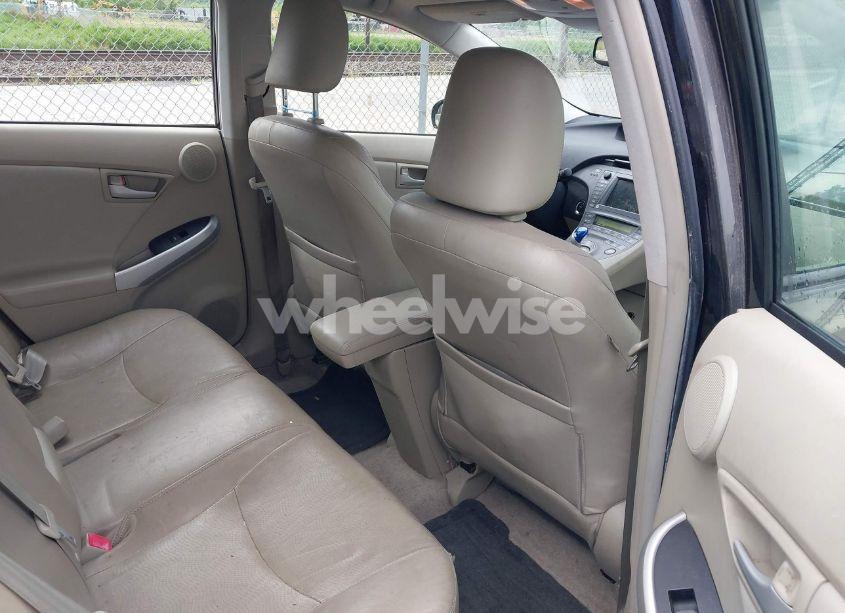 Photo 8 of 2011 Toyota Prius FIVE (VIN JTDKN3DU4B0268240)