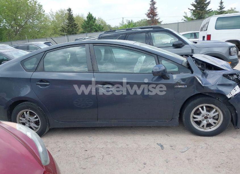 Photo 12 of 2011 Toyota Prius TWO (VIN JTDKN3DU4B0303598)