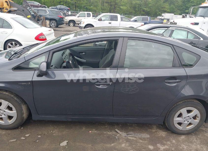 Photo 15 of 2011 Toyota Prius FIVE/FOUR/ONE/THREE/TWO (VIN JTDKN3DU4B0320692)