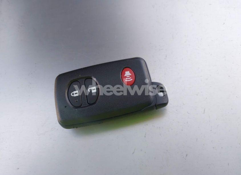 Photo 11 of 2011 Toyota Prius TWO (VIN JTDKN3DU4B1478511)