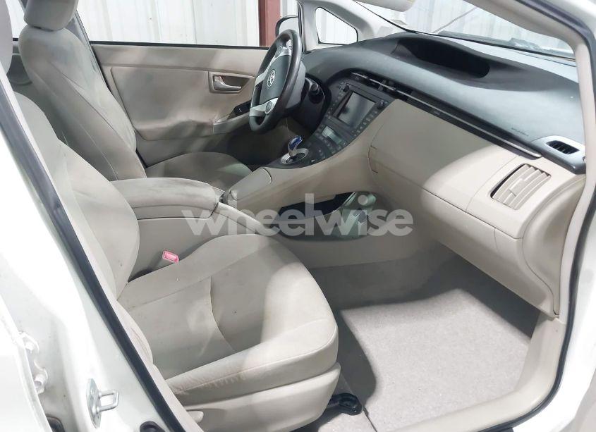 Photo 5 of 2011 Toyota Prius THREE (VIN JTDKN3DU4B5343523)