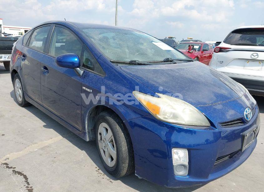 2011 Toyota Prius TWO (VIN JTDKN3DU4B5359480) main photo