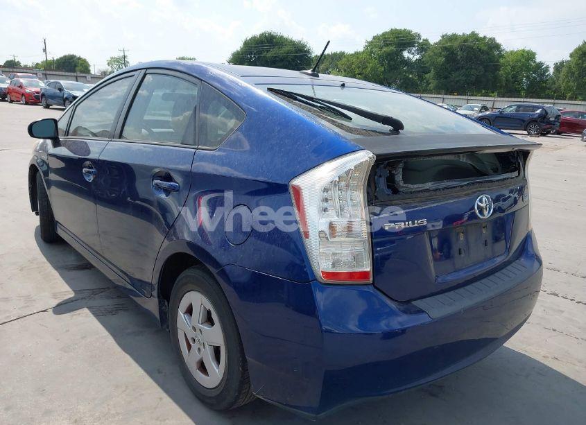 Photo 3 of 2011 Toyota Prius TWO (VIN JTDKN3DU4B5359480)