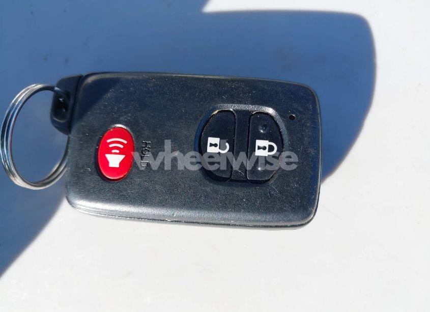 Photo 11 of 2012 Toyota Prius TWO (VIN JTDKN3DU4C1524436)