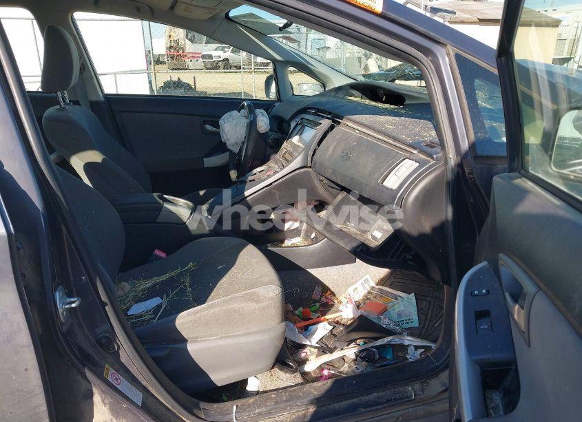 Photo 5 of 2012 Toyota Prius TWO (VIN JTDKN3DU4C1524436)