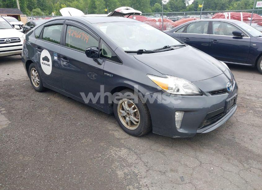 2012 Toyota Prius TWO (VIN JTDKN3DU4C5405276) main photo