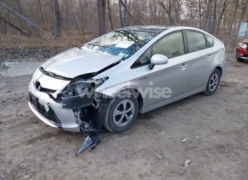 Photo 2 of 2012 Toyota Prius THREE (VIN JTDKN3DU4C5500727)