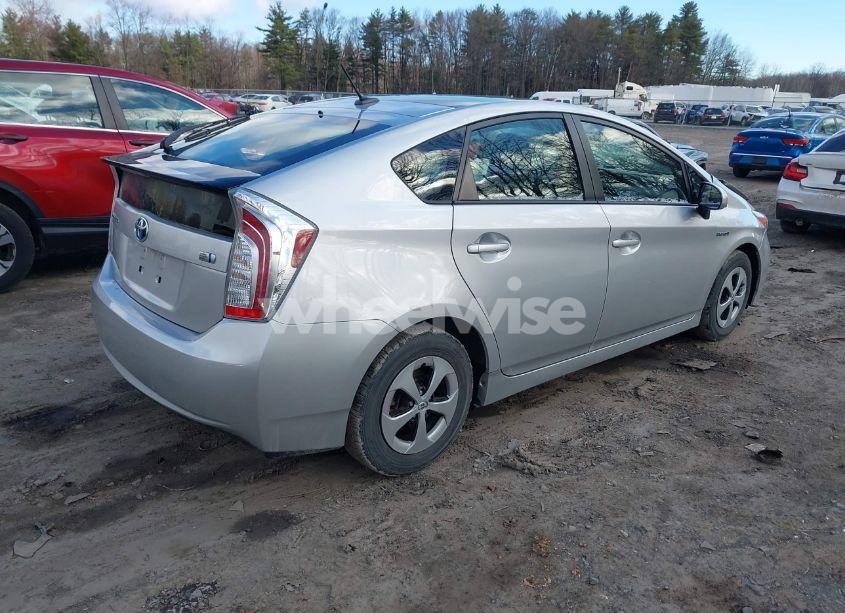 Photo 4 of 2012 Toyota Prius THREE (VIN JTDKN3DU4C5500727)