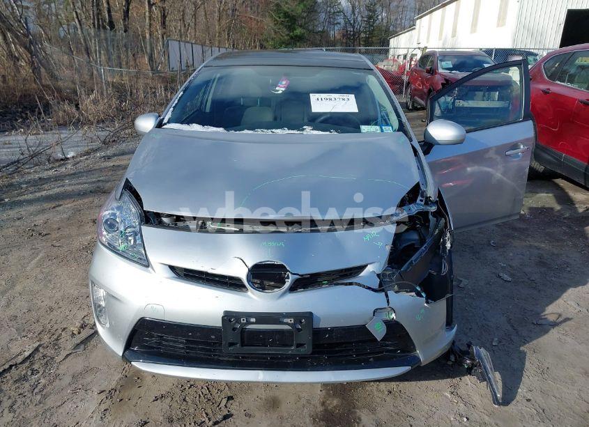 Photo 6 of 2012 Toyota Prius THREE (VIN JTDKN3DU4C5500727)