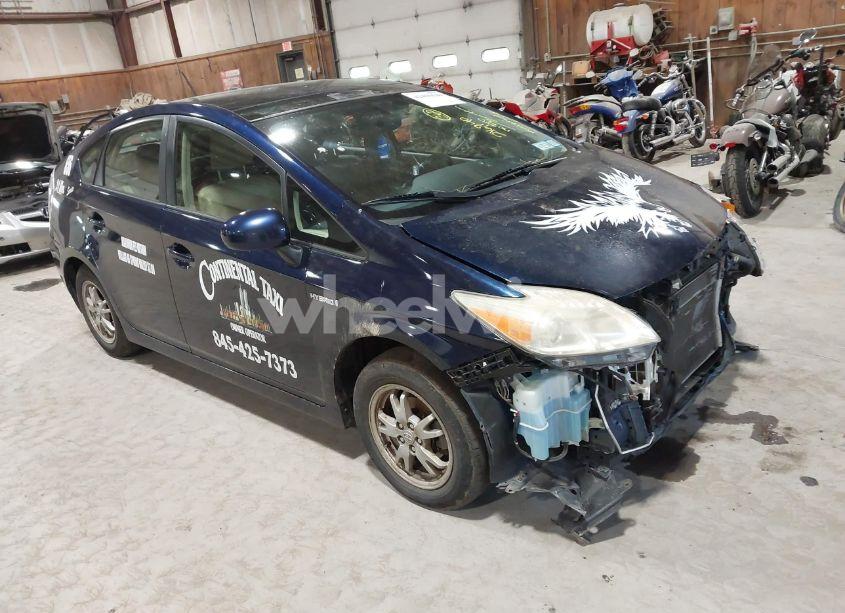 2013 Toyota Prius FOUR (VIN JTDKN3DU4D1634016) main photo