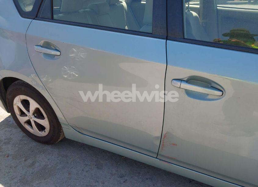 Photo 17 of 2013 Toyota Prius TWO (VIN JTDKN3DU4D5585599)