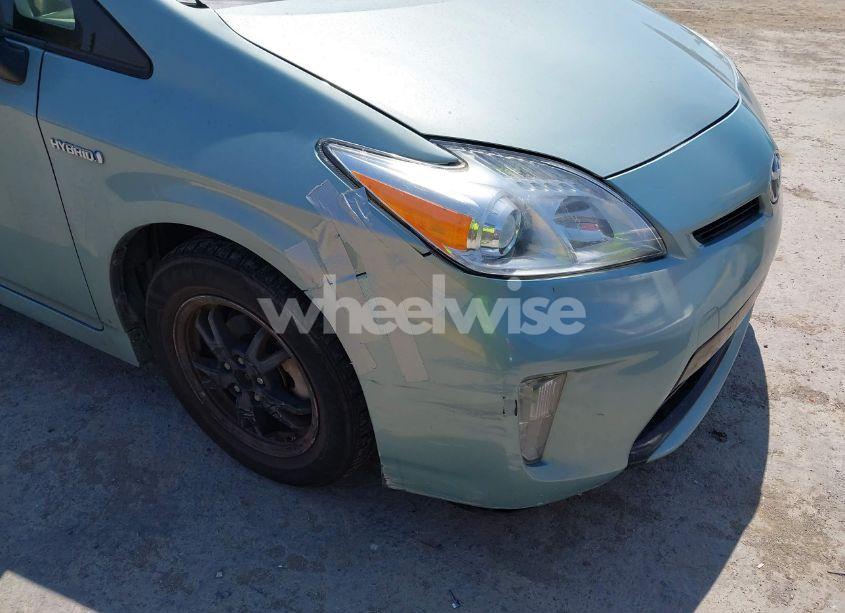 Photo 6 of 2013 Toyota Prius TWO (VIN JTDKN3DU4D5585599)