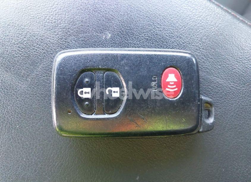 Photo 11 of 2013 Toyota Prius PERSONA (VIN JTDKN3DU4D5591368)