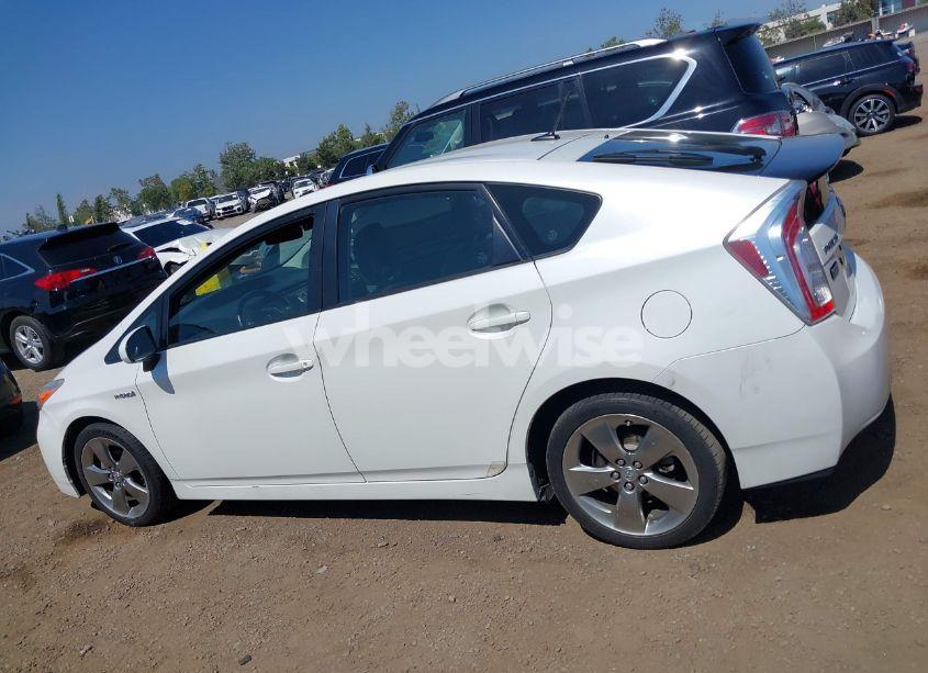 Photo 14 of 2013 Toyota Prius PERSONA (VIN JTDKN3DU4D5591368)