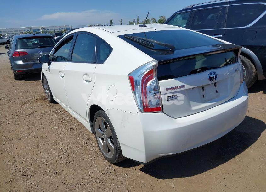 Photo 3 of 2013 Toyota Prius PERSONA (VIN JTDKN3DU4D5591368)