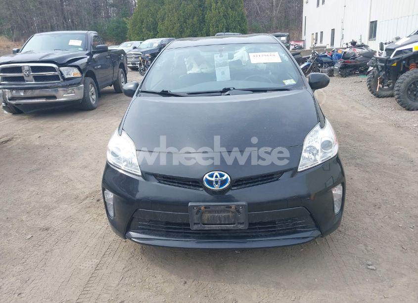 Photo 12 of 2013 Toyota Prius THREE SE (VIN JTDKN3DU4D5599308)